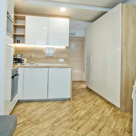 Apartament Colonel Bijou *