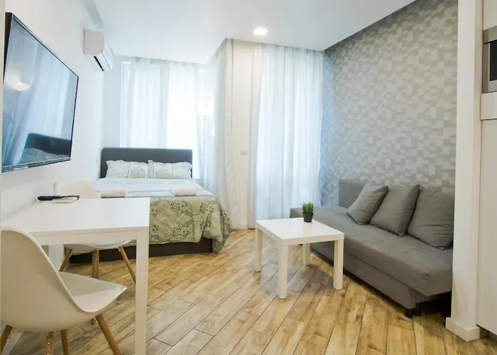 Colonel Bijou סופיה