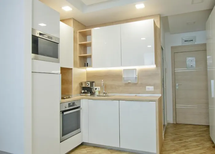 Colonel Bijou סופיה