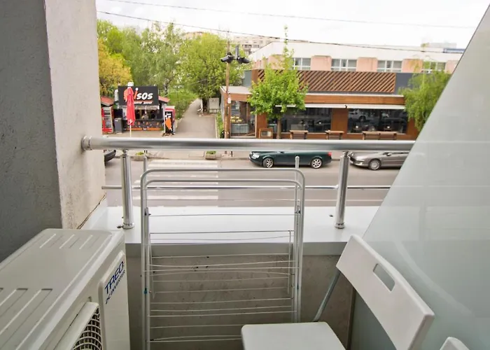 Colonel Bijou סופיה