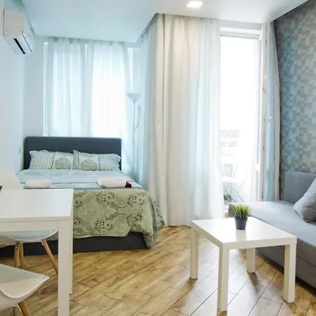 Colonel Bijou Apartment