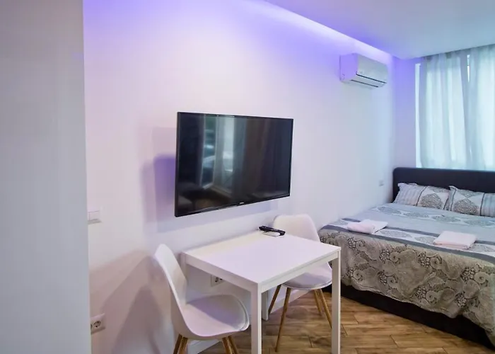 Colonel Bijou 아파트 *