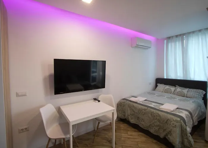 Colonel Bijou 아파트 *